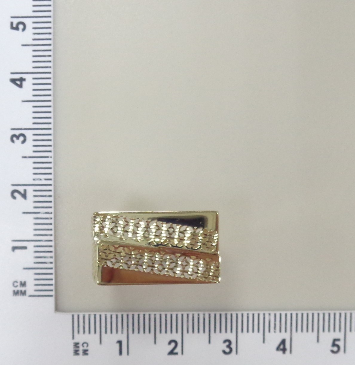 Кольцо из желтого золота